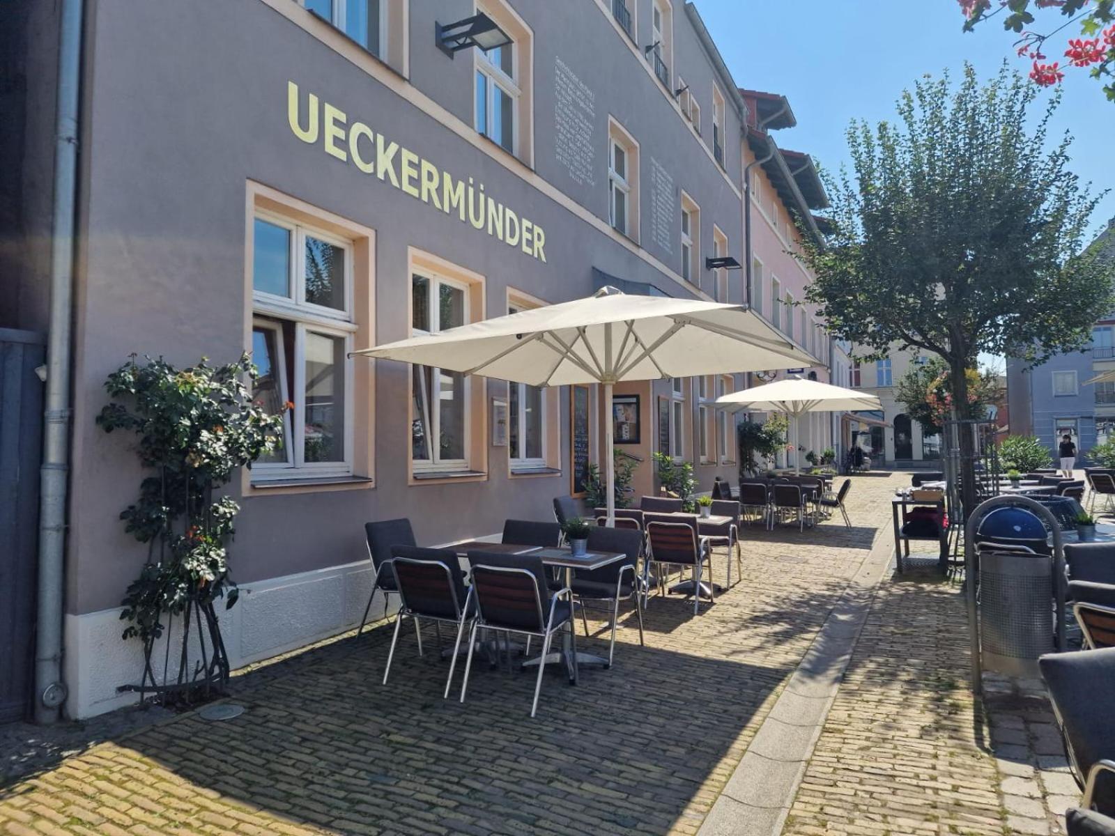 Hotel Am Markt & Brauhaus Stadtkrug Ueckermünde Dış mekan fotoğraf