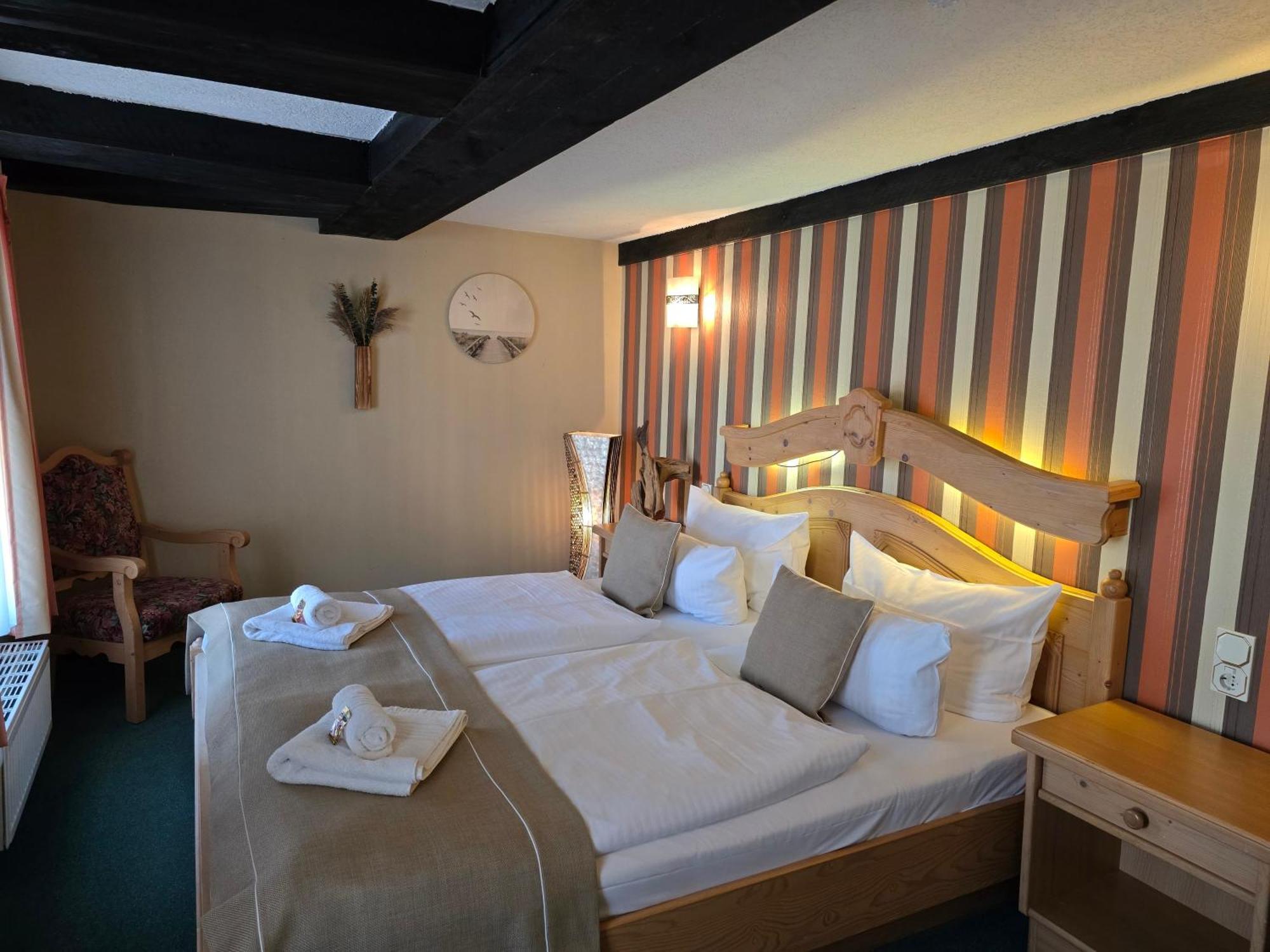 Hotel Am Markt & Brauhaus Stadtkrug Ueckermünde Dış mekan fotoğraf